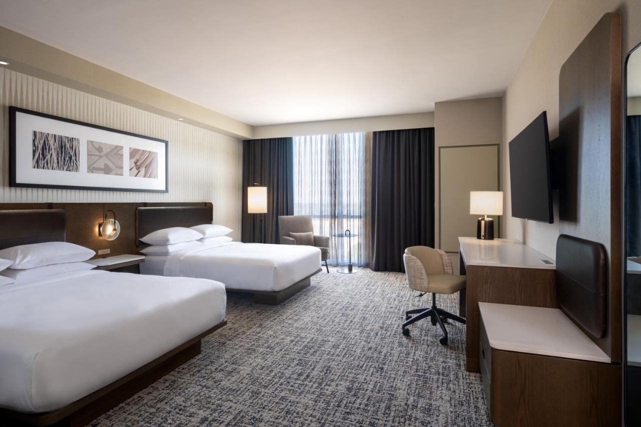 Delta Hotels By Marriott Wichita Falls Convention Center Экстерьер фото