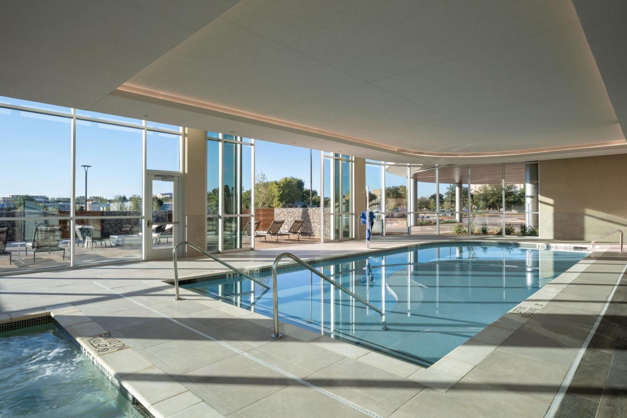 Delta Hotels By Marriott Wichita Falls Convention Center Экстерьер фото